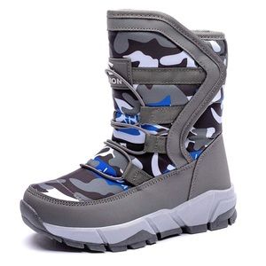 NWOT HOBIBEAR winter boots